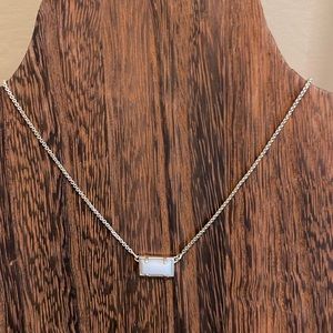 Kendra Scott necklace